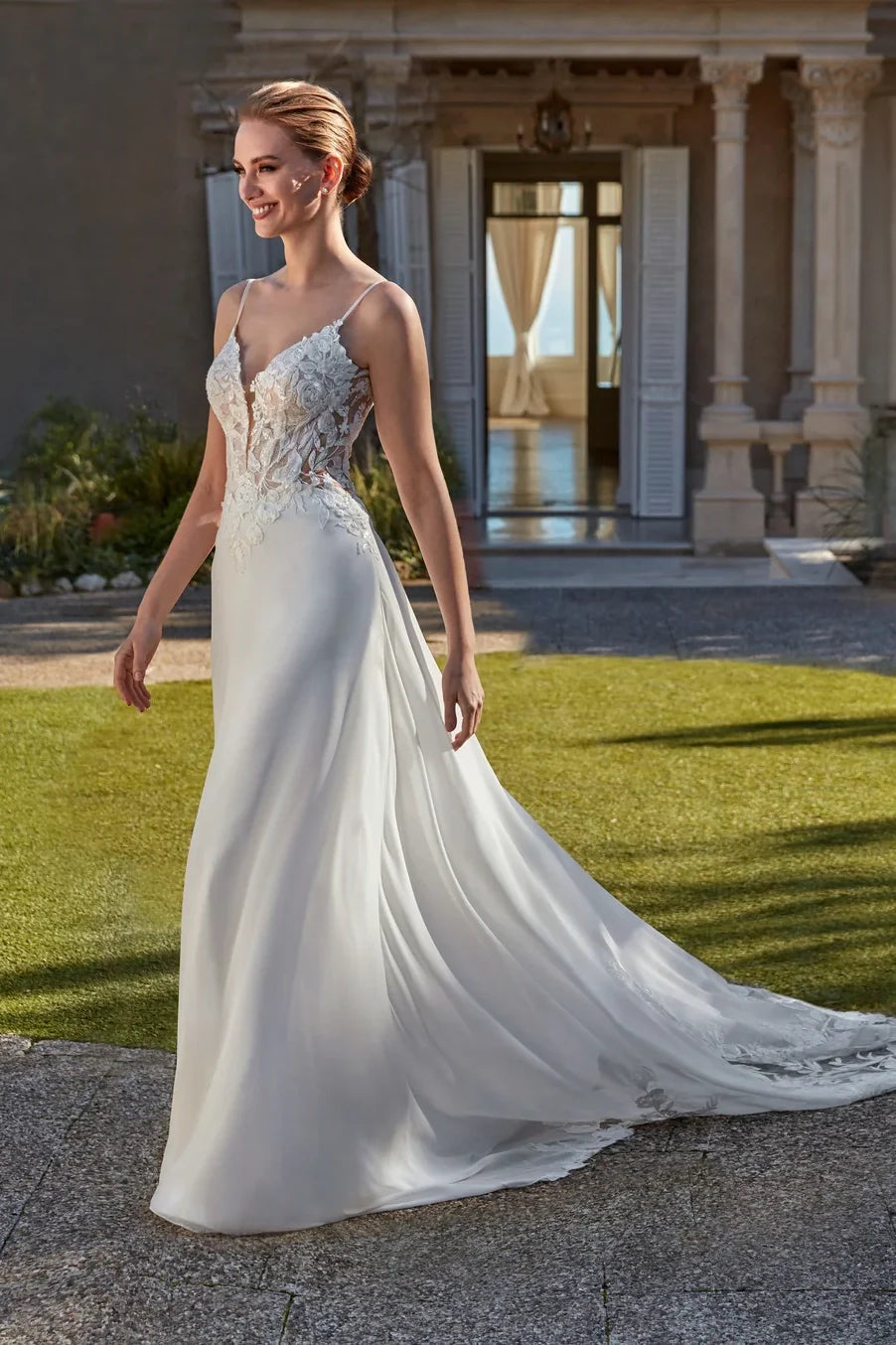 Coprispalle da sposa in chiffon - Italia Coprispalle da sposa in chiffon - Italia