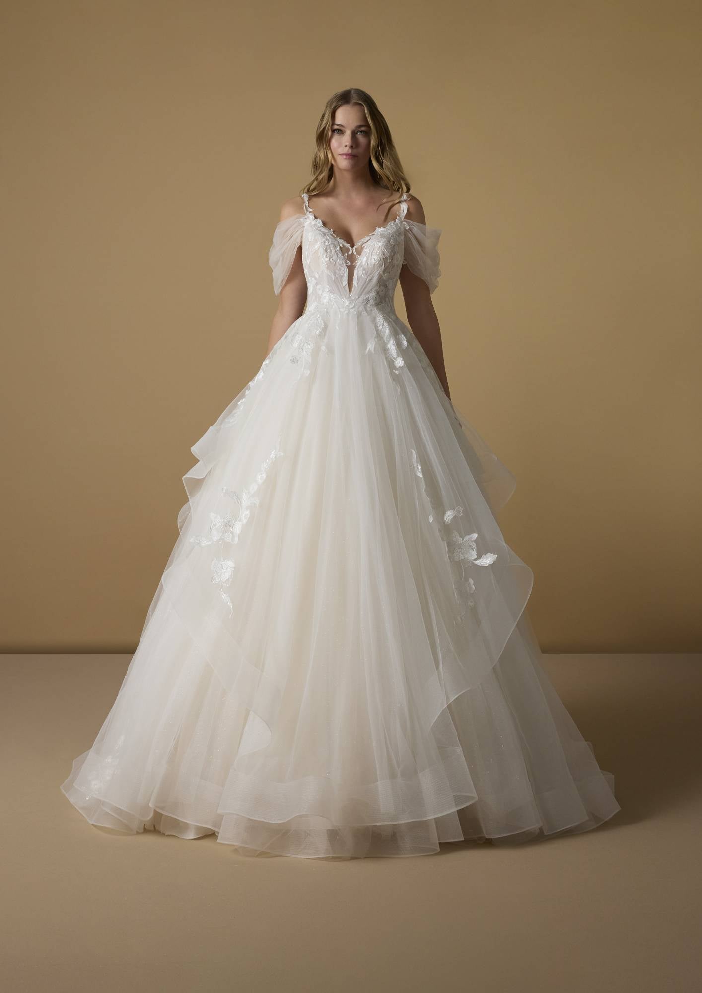 Wedding Dress Catalogo Sposa 2019 Luisa Sposa Davino Spose