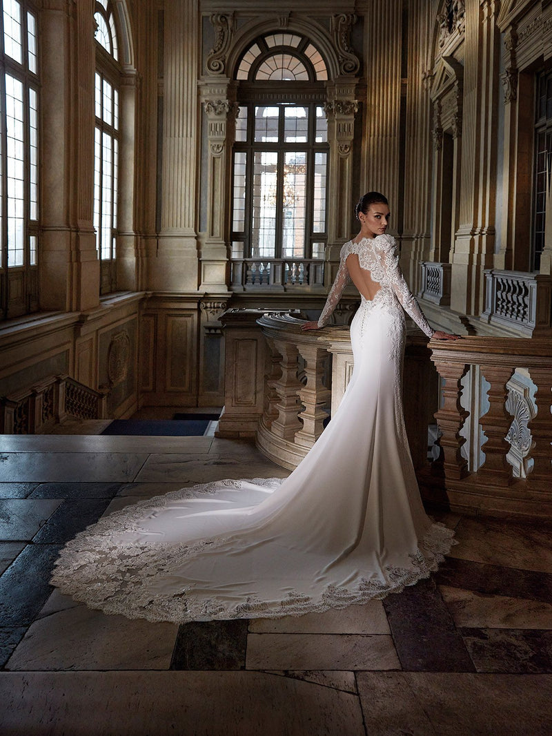 PRONOVIAS PRIVEE - ABSIDIAN