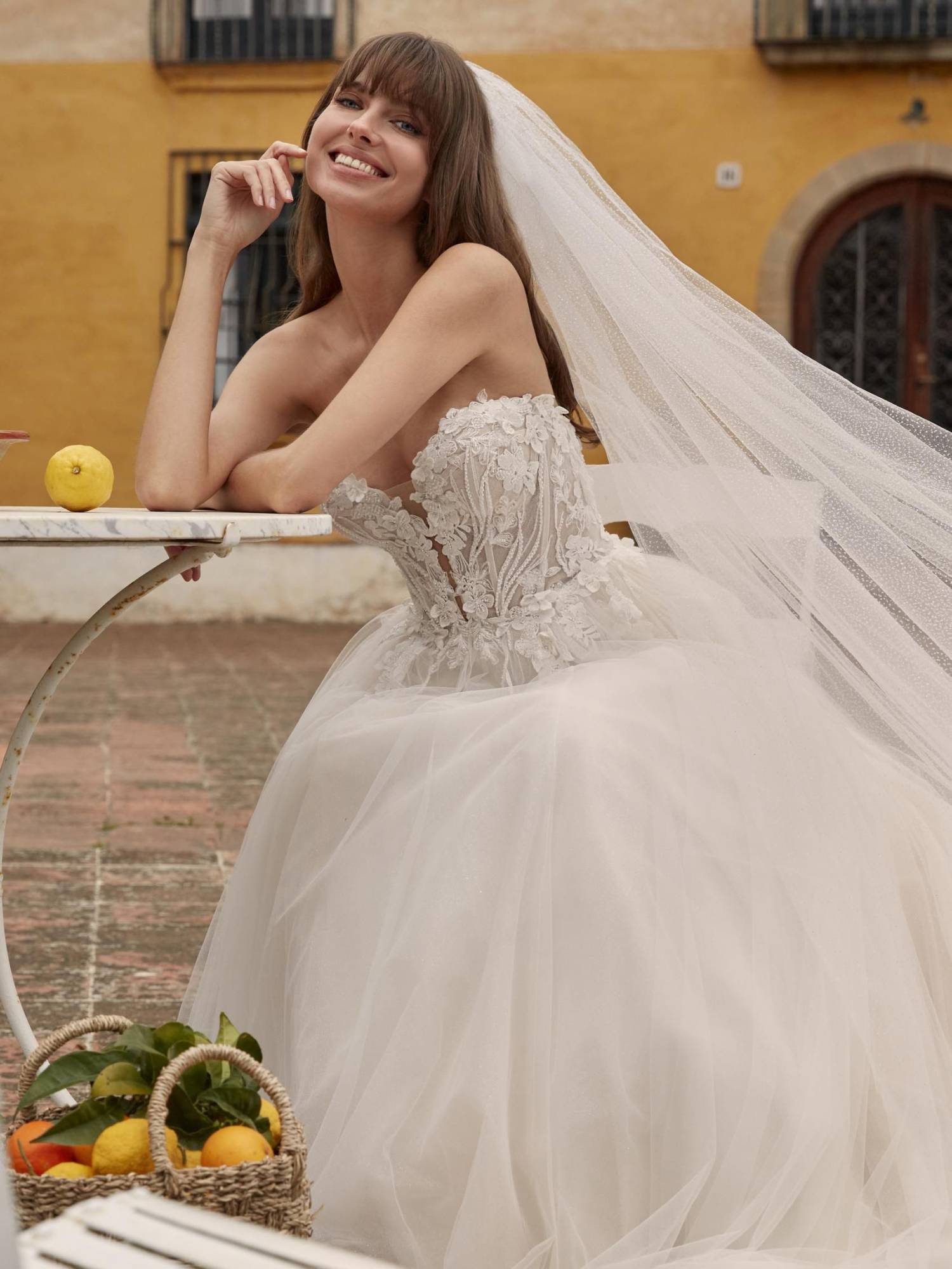 NICOLE - ARATZ