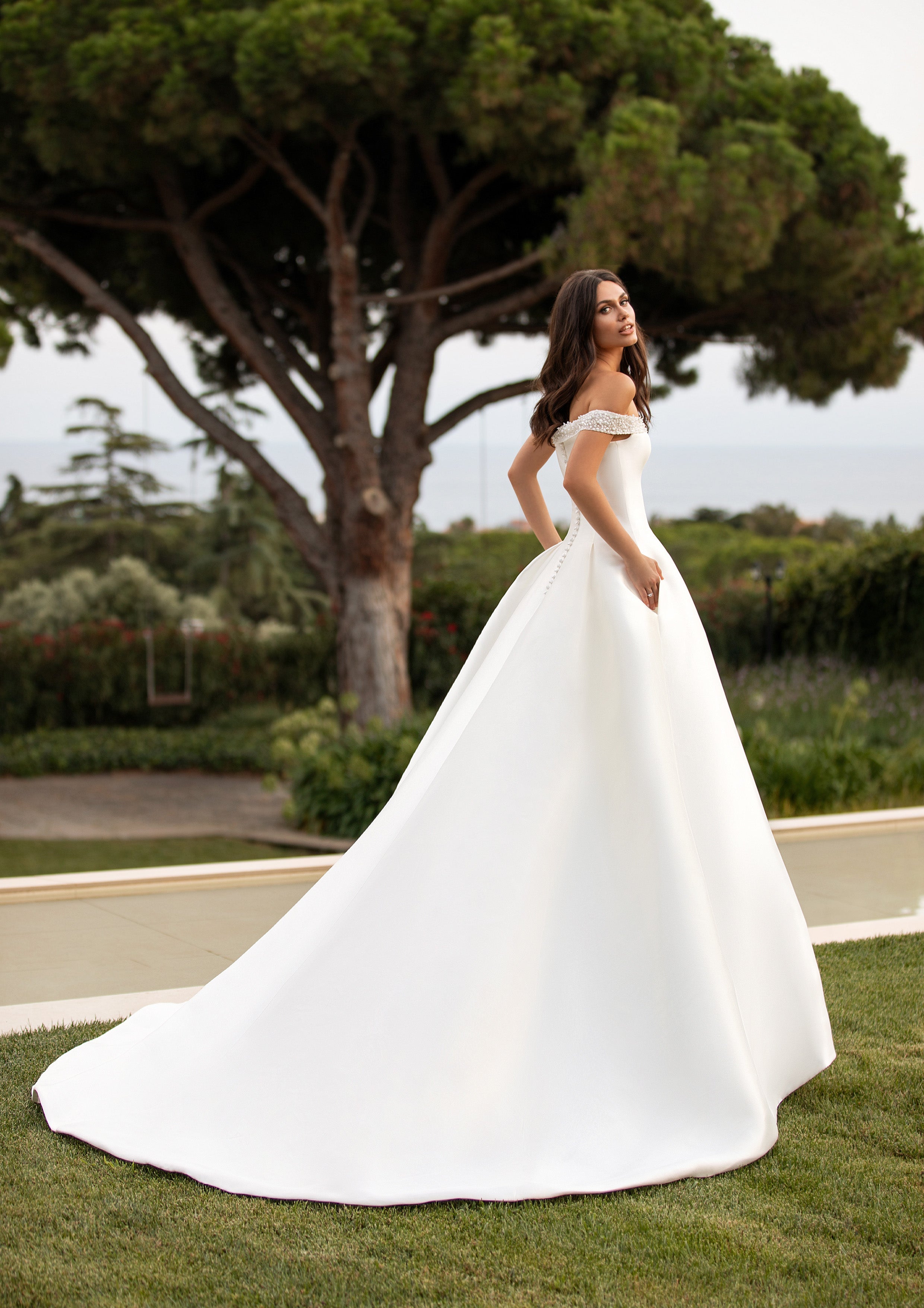 PRONOVIAS - REA
