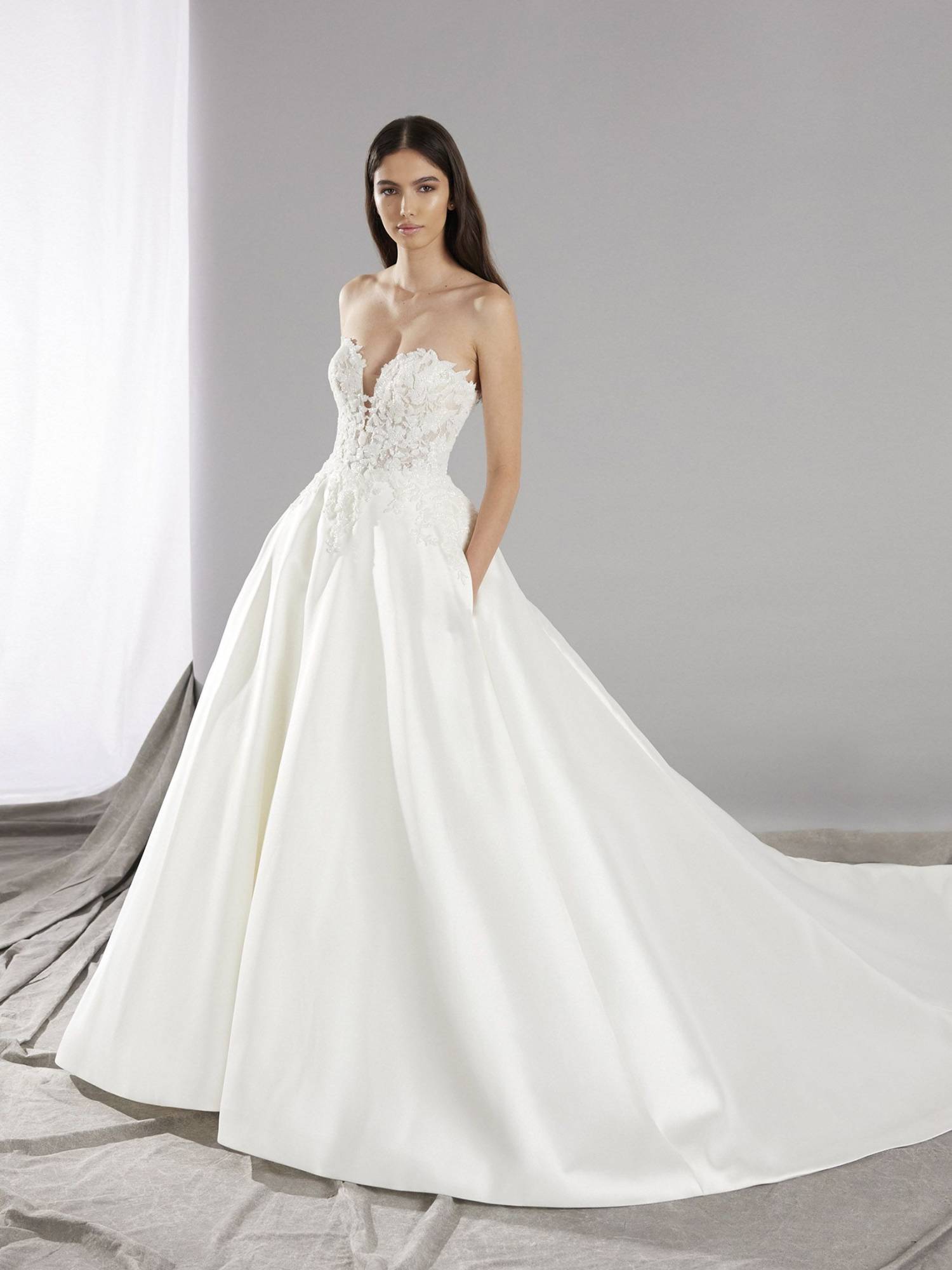 PRONOVIAS - ONCE