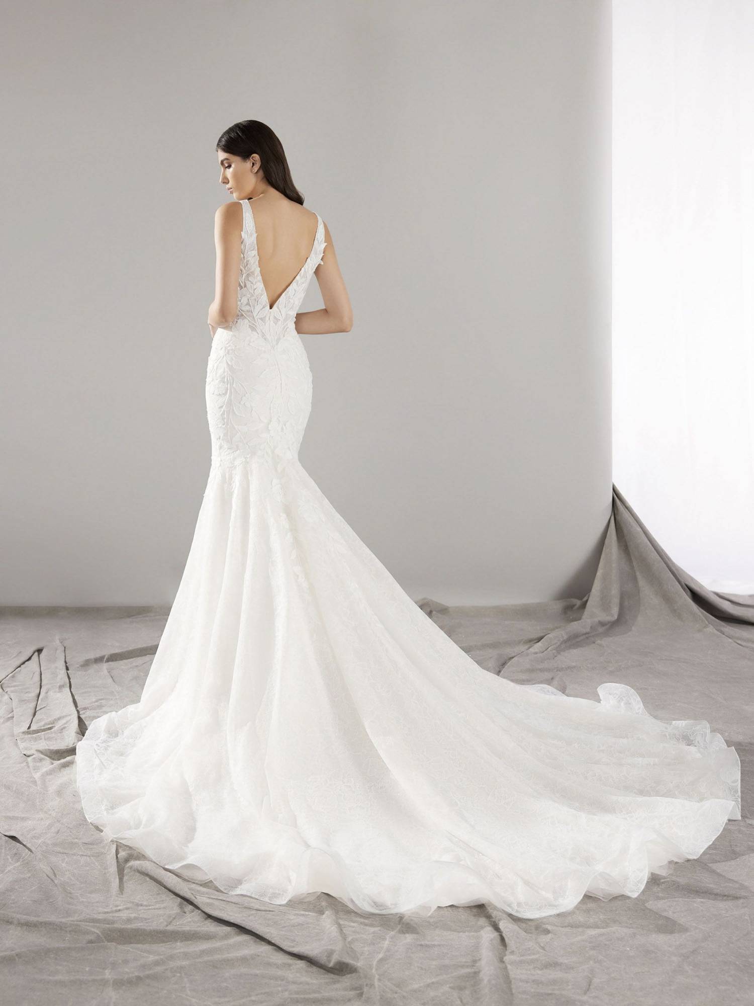 PRONOVIAS - JESY