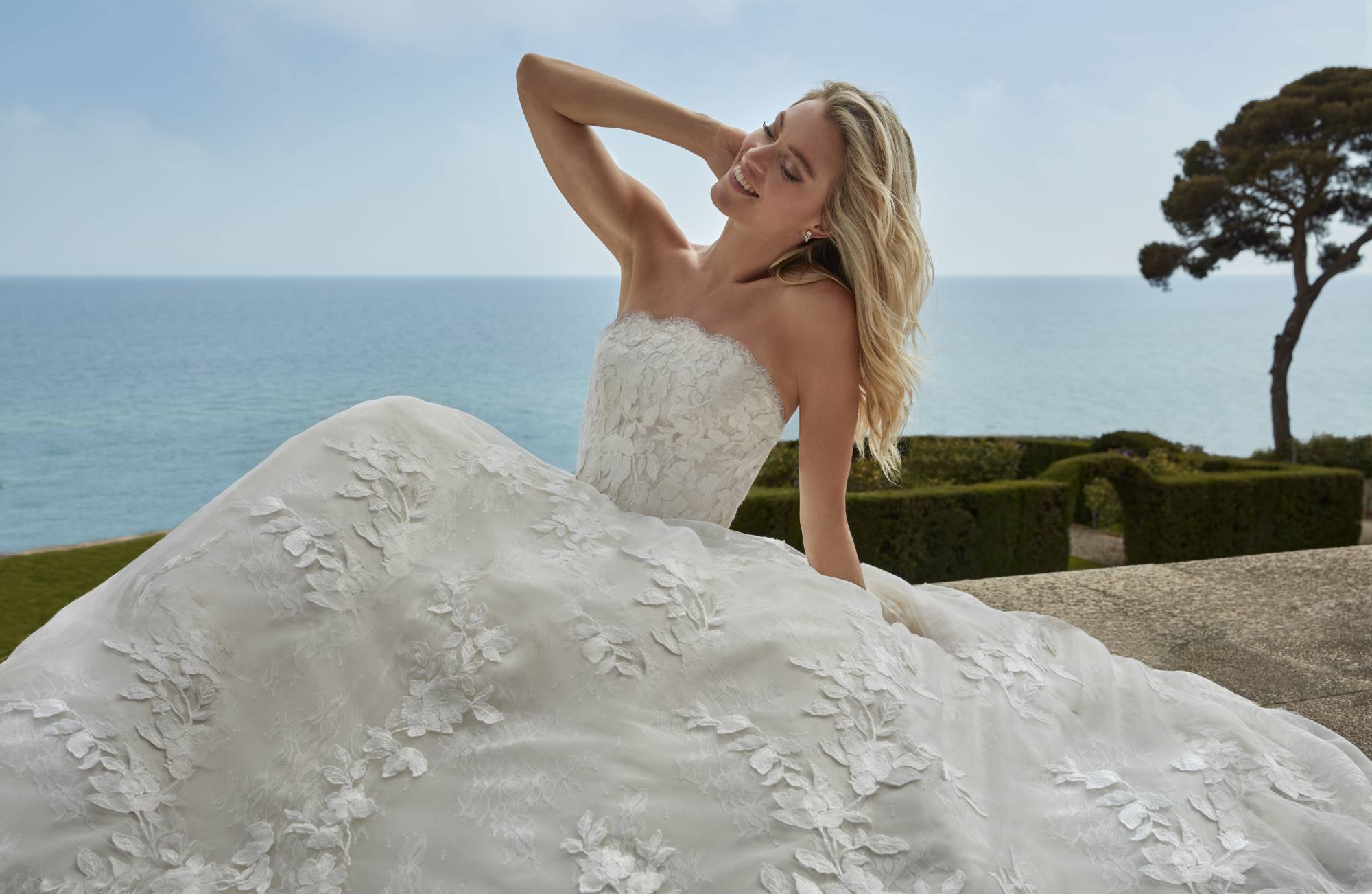 PRONOVIAS - EVIES