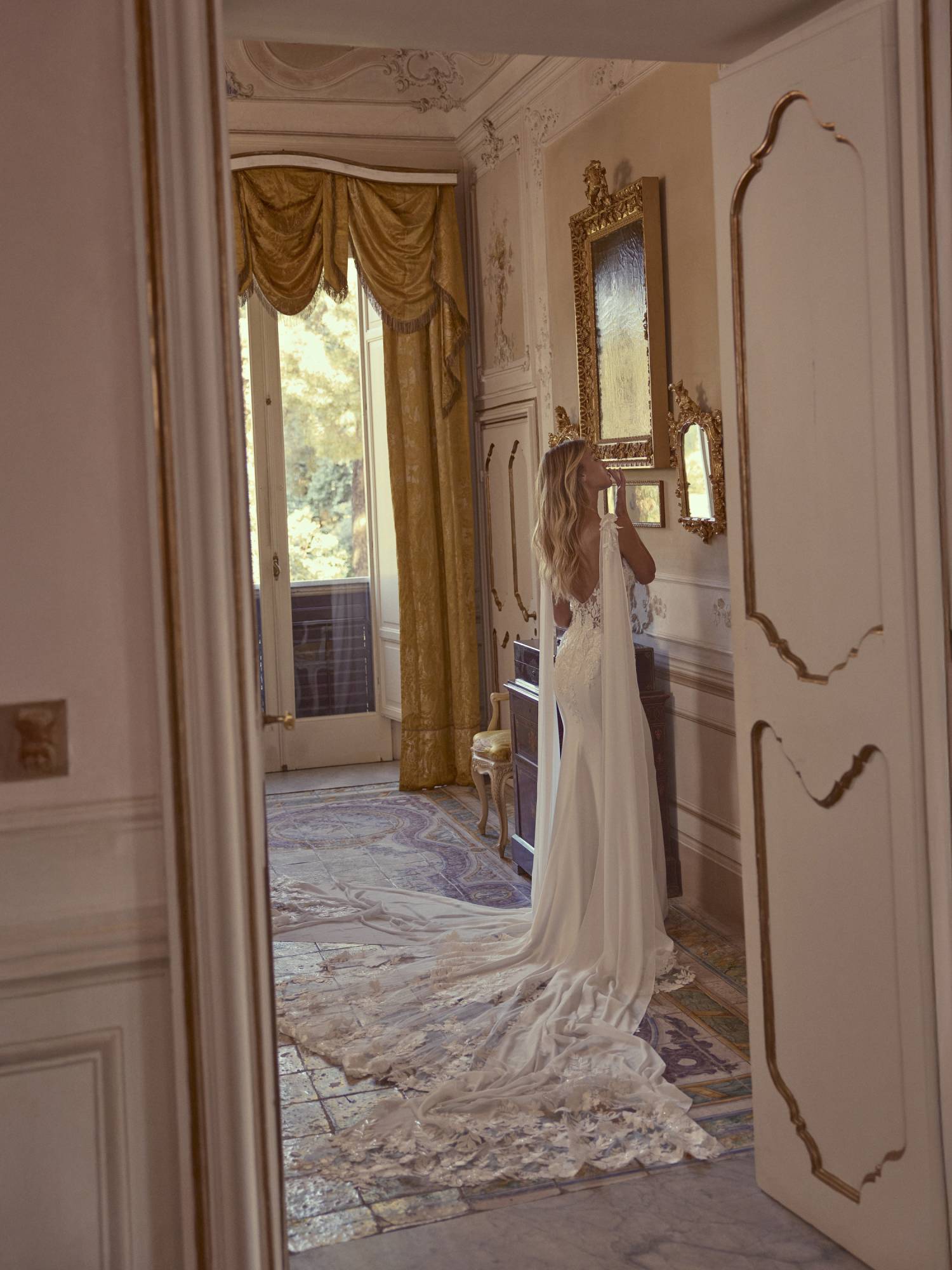 CAPRI SPOSA - KIRA