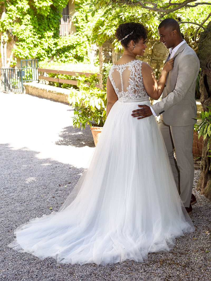 PRONOVIAS - WHITE ONE - CHIKONDI