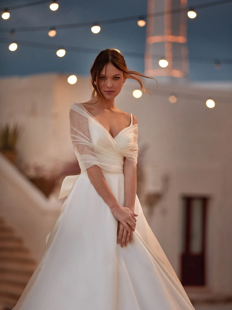 Coprispalle 2025 bianco sposa