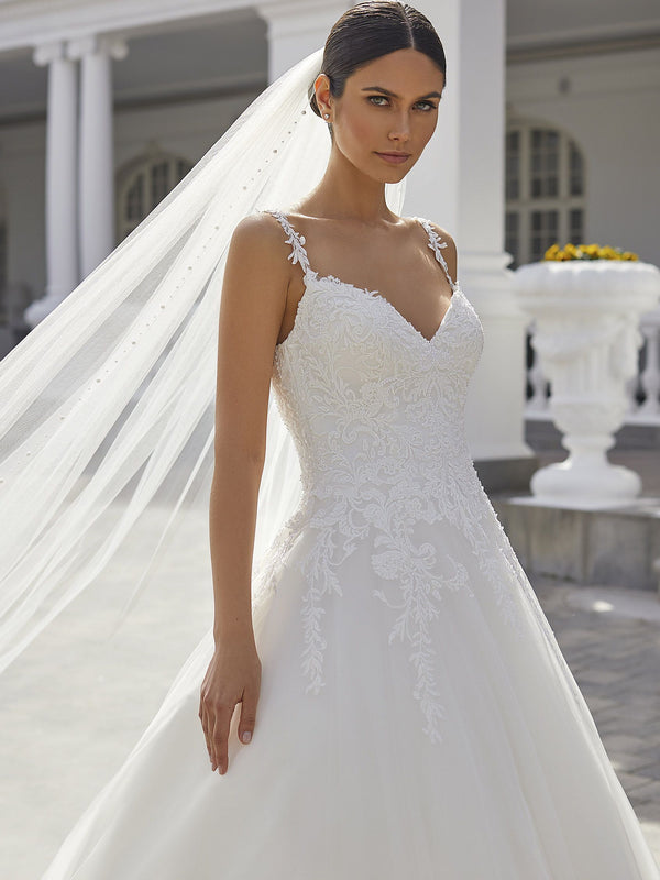 PRONOVIAS - VELO - V-2117